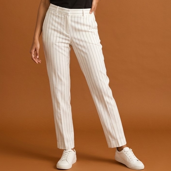 Banana Republic Factory Pants - Banana Republic Factory Black & White Pin Striped Linen Trousers